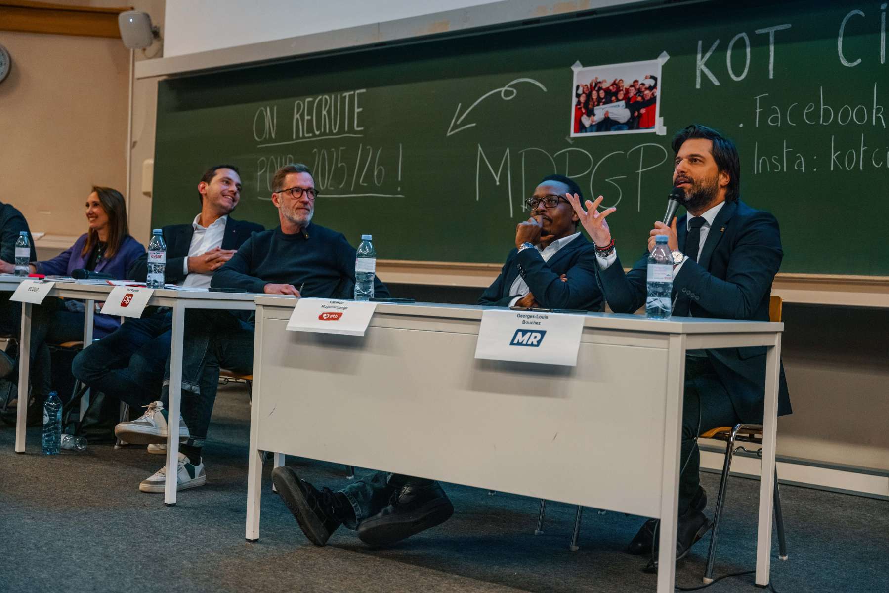 À l’initiative du Kot Citoyen, Georges-Louis Bouchez devant plusieurs centaines d’étudiants !